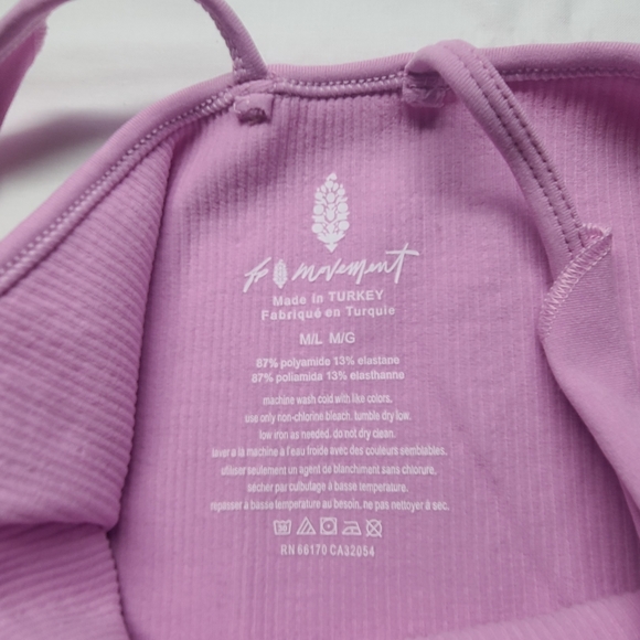 Free People Movement pink, ribbed, bralette with ruffled design, NWT, Size M/L - Picture 8 of 8